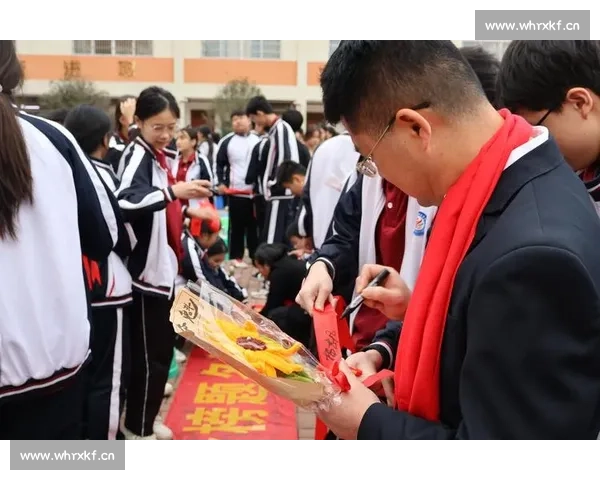 精彩对决再掀激情绿茵风暴豪门鏖战定乾坤胜负一线间